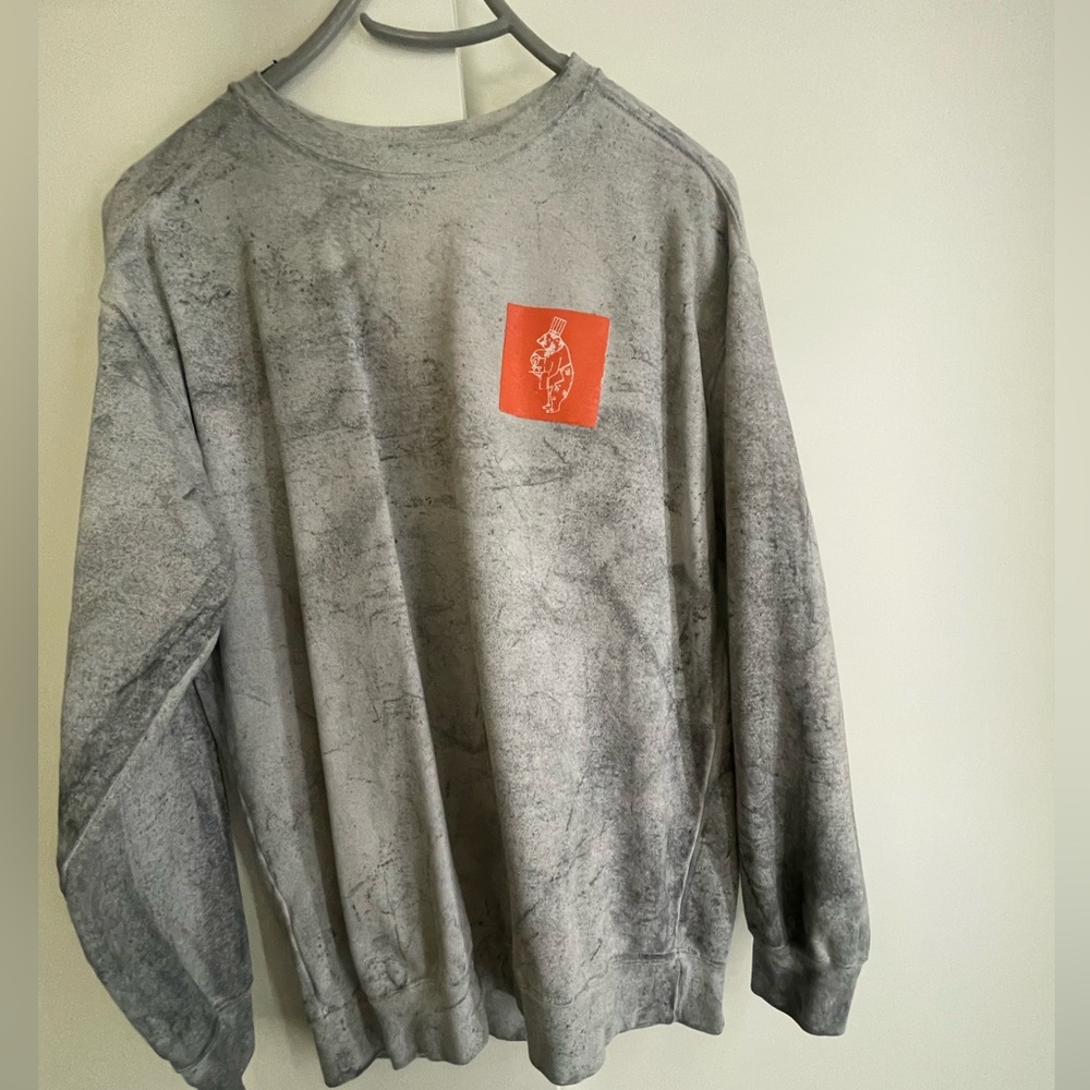 Gray Unisex Suater